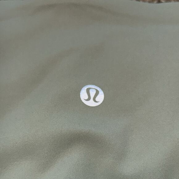 Lululemon athletica size 10 green Align T™ HR
Pant 25" *Pockets nwt - Picture 3 of 6